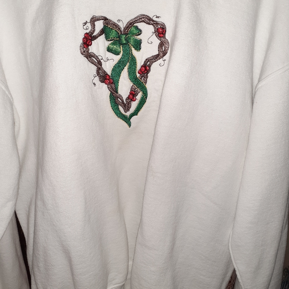 2 white tops - Picture 2 of 4